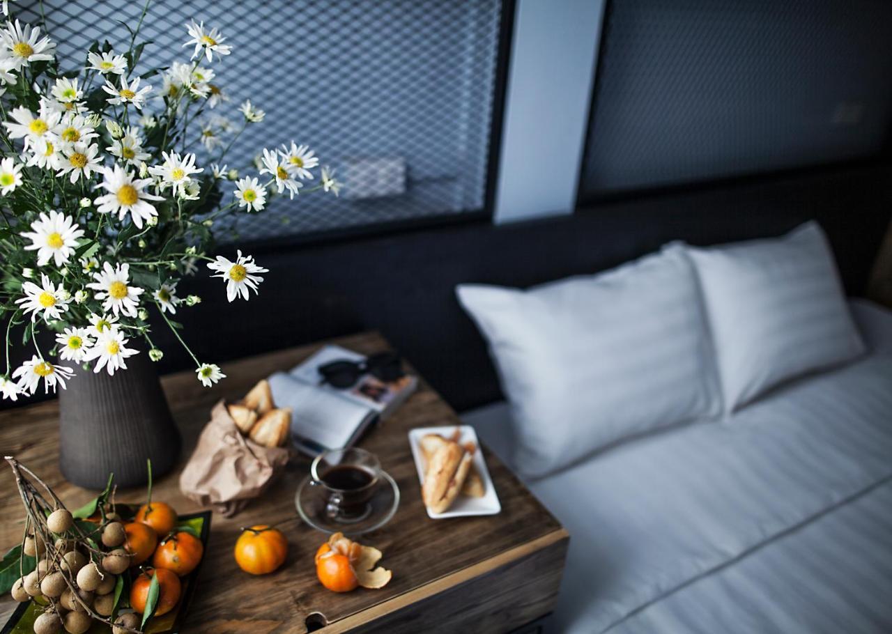 The Chi Novel Hostel Ханой Экстерьер фото